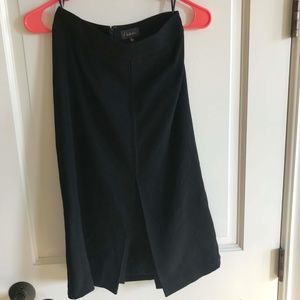 Aritzia Babaton Front Slit Skirt